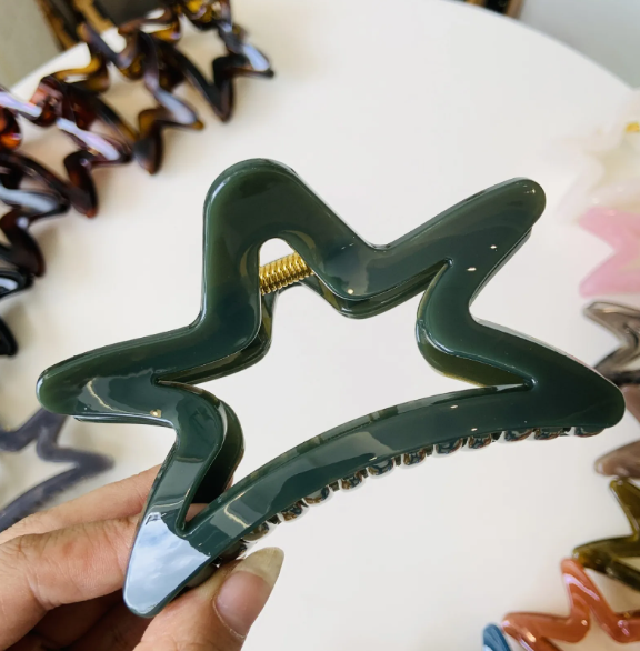 Star Claw Clip